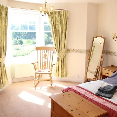 District 4 Bedroom House, Ings, Cumbria. Nyaraló Kendal