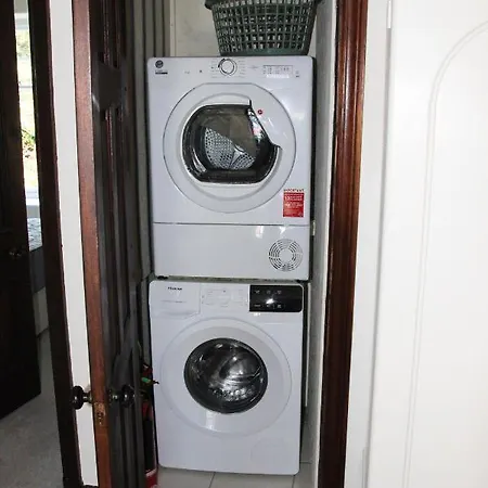 District 4 Bedroom House, Ings, Cumbria. 펜션 *