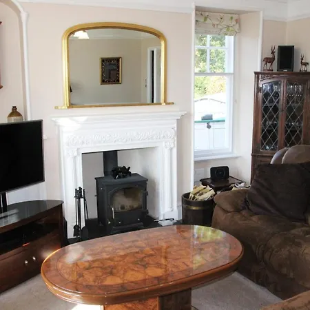 度假居 District 4 Bedroom House, Ings, Cumbria. *