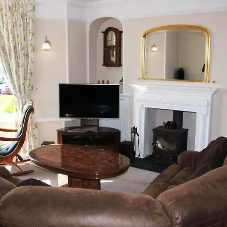 District 4 Bedroom House, Ings, Cumbria. 度假居 *