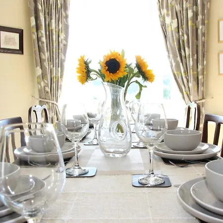 度假居 District 4 Bedroom House, Ings, Cumbria. *