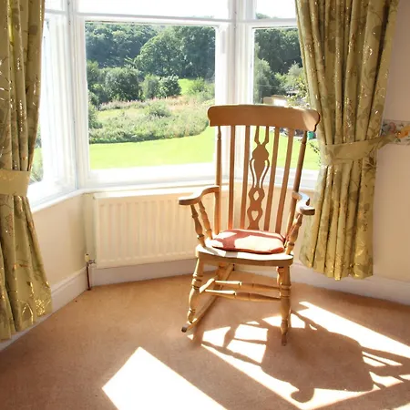 District 4 Bedroom House, Ings, Cumbria. 度假居 *
