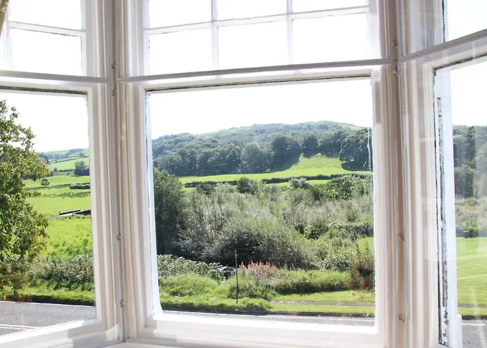 District 4 Bedroom House, Ings, Cumbria. * 켄달