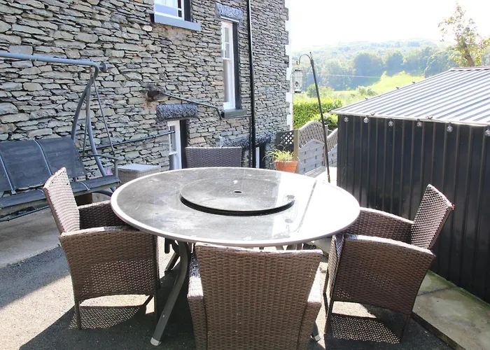 District 4 Bedroom House, Ings, Cumbria. בית נופש קנדל