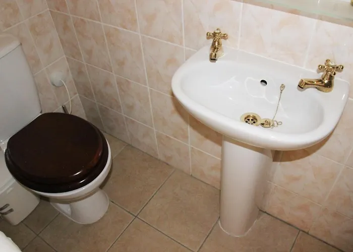 District 4 Bedroom House, Ings, Cumbria. Kendal